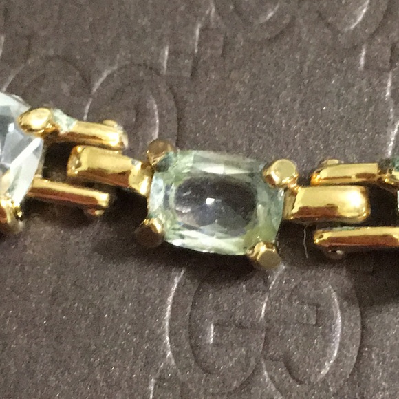 🖤Vtg💕Swarovski Gold necklace - Picture 7 of 14